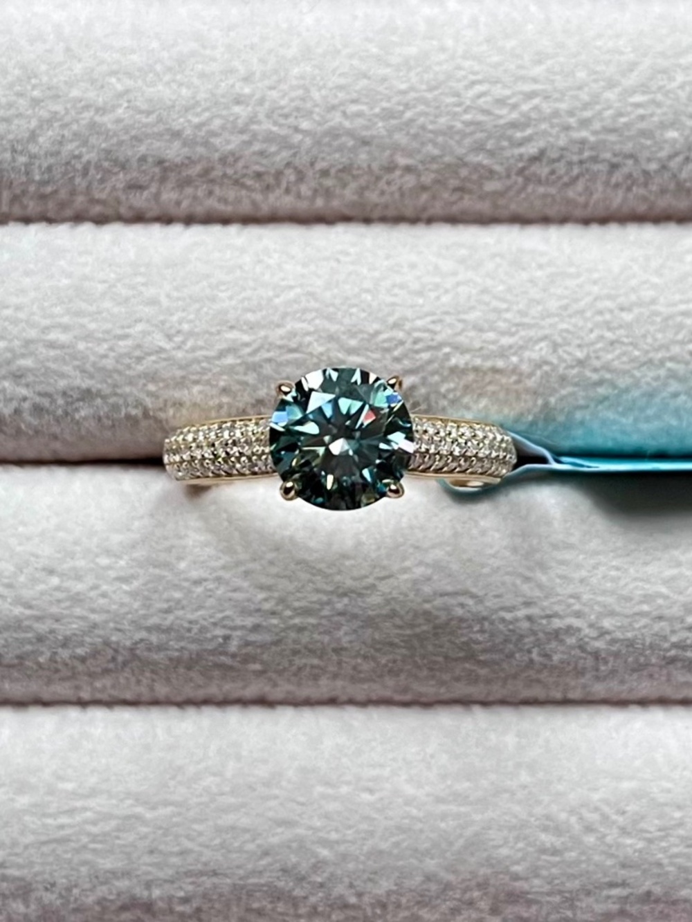 R124 | Teal Moissanite Cathedral Setting Ring